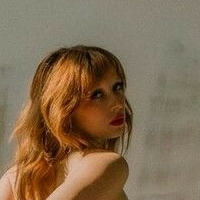 Eve Harper Naakt