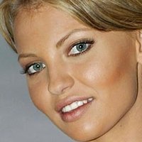 Evelina Oboza Naakt