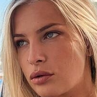evitaaa29 Naakt