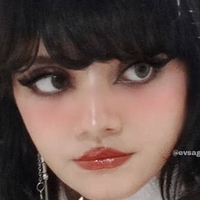 Evsagoo Naakt