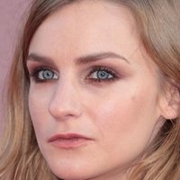 Faye Marsay Naakt