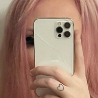 Faye Mikah Naakt