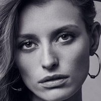Flavia Lucini Naakt