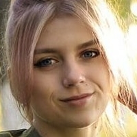Fox Yuliya Naakt