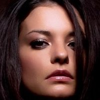 Francesca Kingdon Naakt