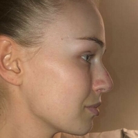 Frederikke Bach Naakt