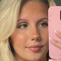 Freja Hillbom Naakt