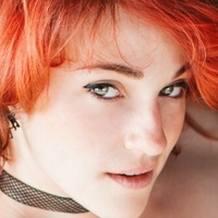 Frenia Naakt