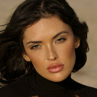 Gabby Paige Naakt
