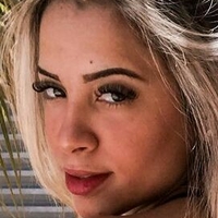Gabi Araújo Naakt