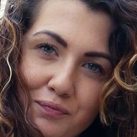 Gia Ren Naakt