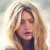 Gigi Hadid Naakt
