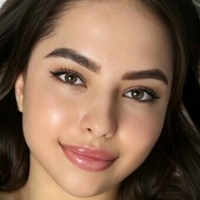 gigiemma Naakt