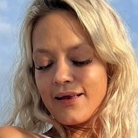 Gina Jaqueline Naakt