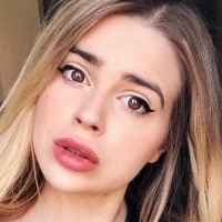 Ginevra Lambruschi Naakt