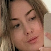 GlowByAphrodite Naakt