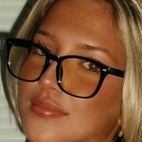 Grace Gavio Naakt