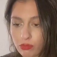 Gulia Naakt