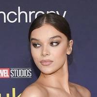 Hailee Steinfeld Naakt