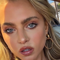 Hailey Queen Naakt