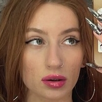 Hanna Ginger Naakt