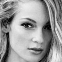 Hannah Dodd Naakt