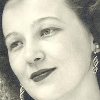 Harriet Neville Naakt