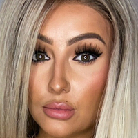 Hayleydoll69 Naakt