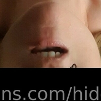hidden__vixen Naakt