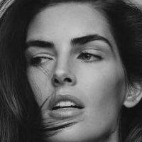 Hilary Rhoda Naakt