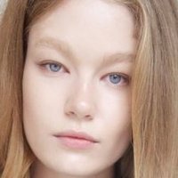 Hollie-May Saker Naakt