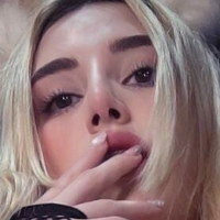 HollieMollie Naakt