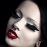 Horrific Temptress Naakt