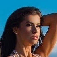 Ildiko Ferenczi Naakt