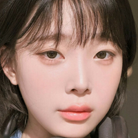 In Kang Kyung Naakt