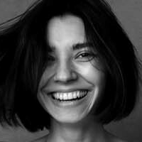 Irina Lozovaya Naakt