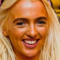 Isabelle Warburton Naakt