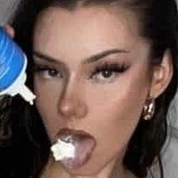 Izzlarissa Naakt