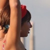 Jackie Cruz Naakt