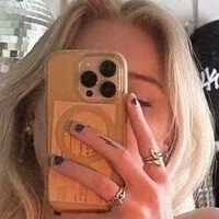 Jane Lowe Naakt
