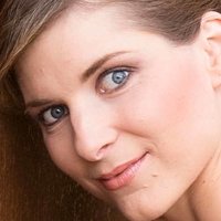Jasmin Georgi Naakt