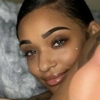 JayyYellaa Naakt