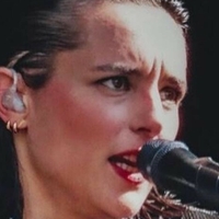 Jehnny Beth Naakt