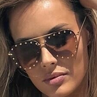 jeniceofficial Naakt