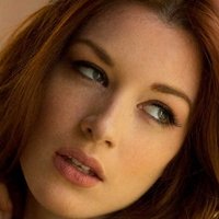 Jessica Stoyadinovich Naakt