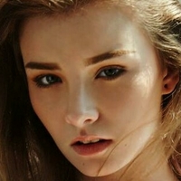 Jessie Vard Naakt