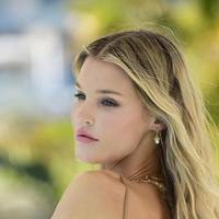 Joy Corrigan Naakt