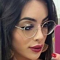 Julia Denttelo Naakt