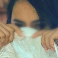 Julia Indiazinha Naakt
