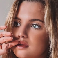 Julia Palha Naakt